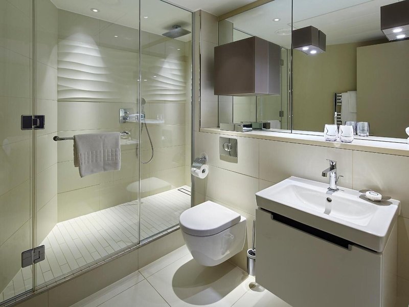 Cheval Three Quays 27