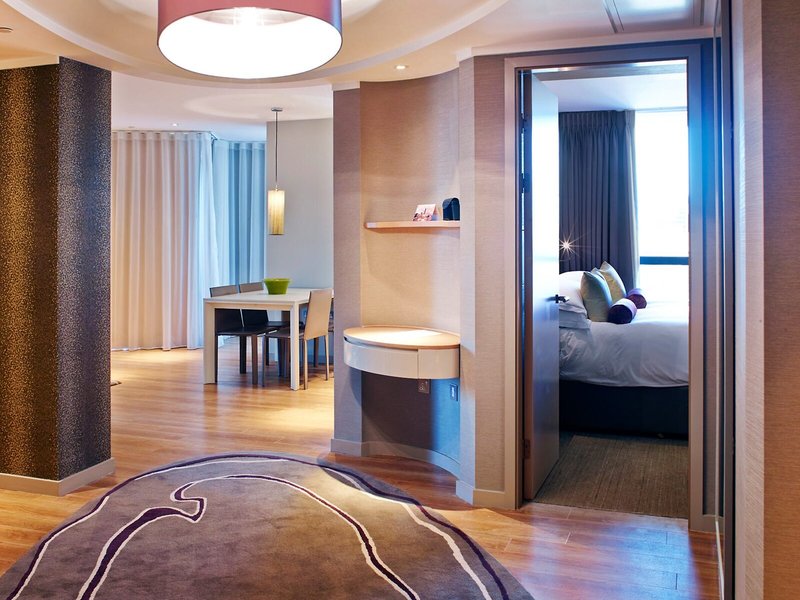 Cheval Three Quays 33