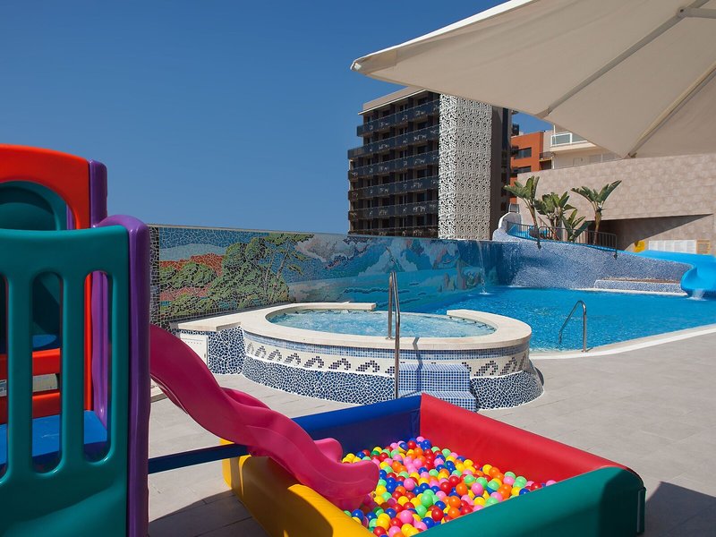 RH Hotel & Studios Vinaros Playa 12