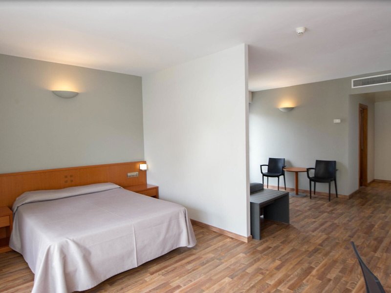 RH Hotel & Studios Vinaros Playa 40