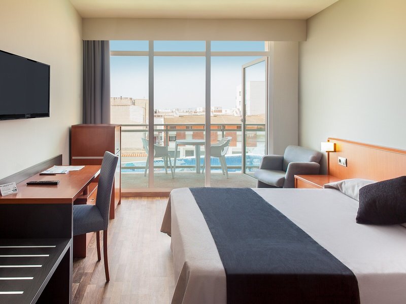 RH Hotel & Studios Vinaros Playa 41