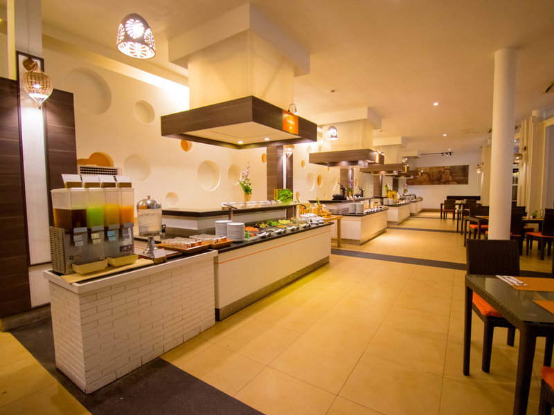 TUI SUNEO Arinara Bangtao 14