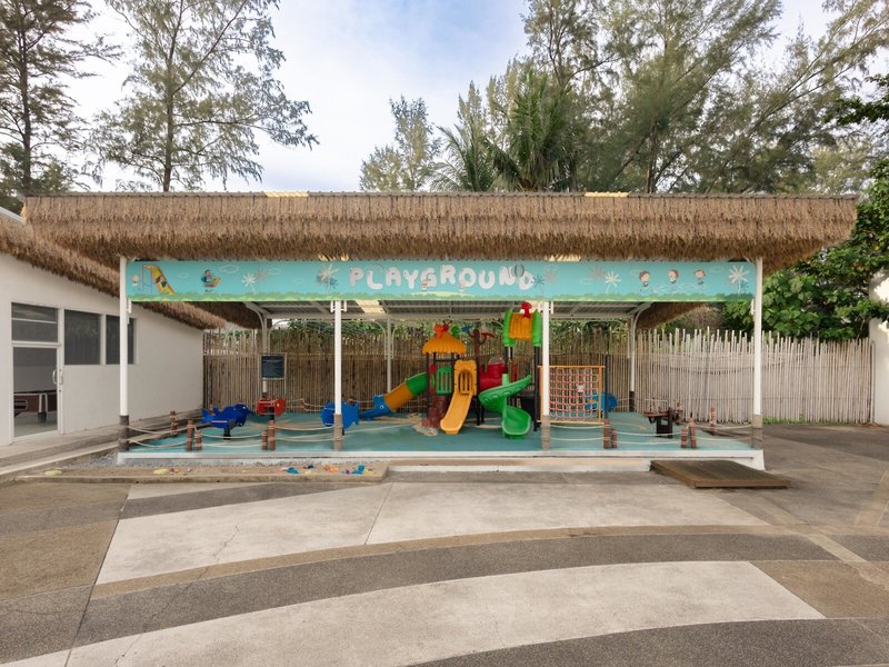 TUI SUNEO Arinara Bangtao 26