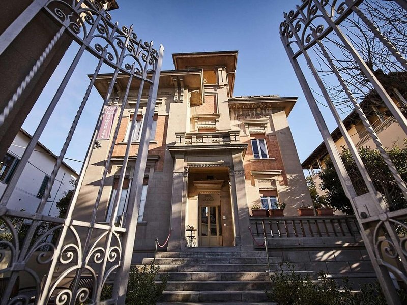 Villa Tower Inn 4