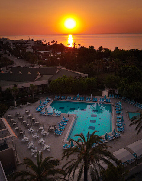 Lucida Beach Hotel 3