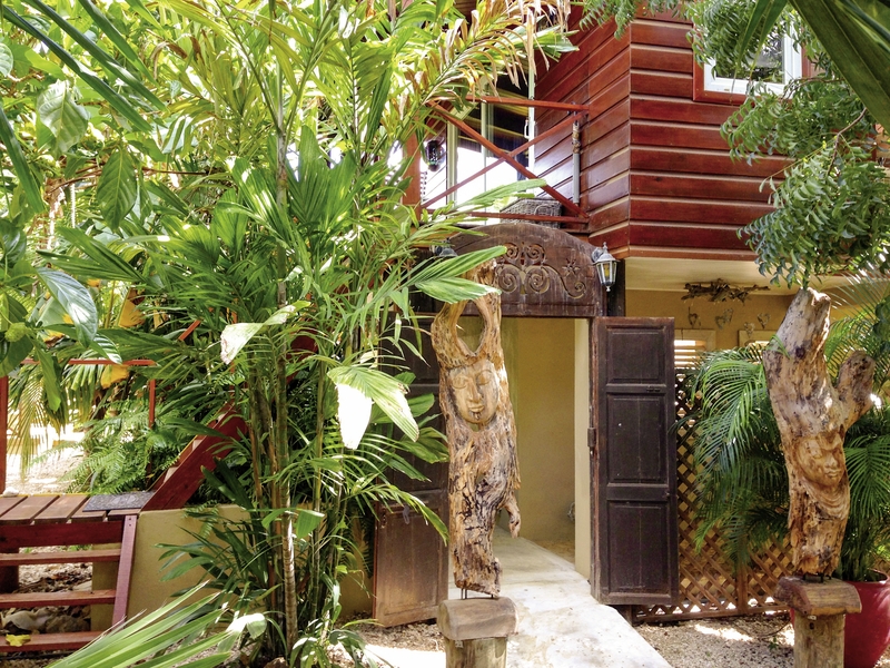 Bamboo Bali Bonaire 5