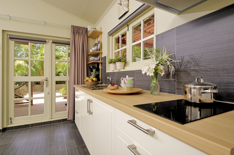 Bamboo Bali Bonaire 13