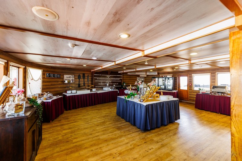 Botel Marina 12