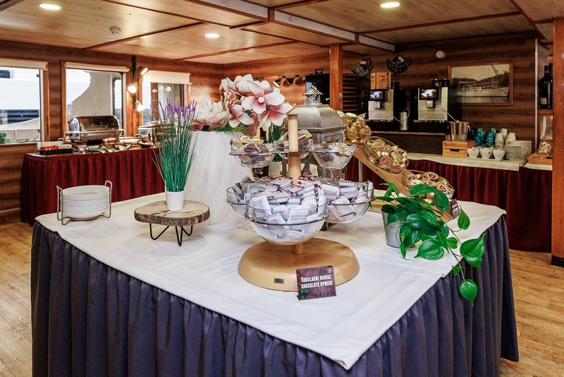 Botel Marina 13