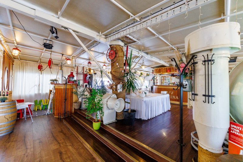 Botel Marina 20