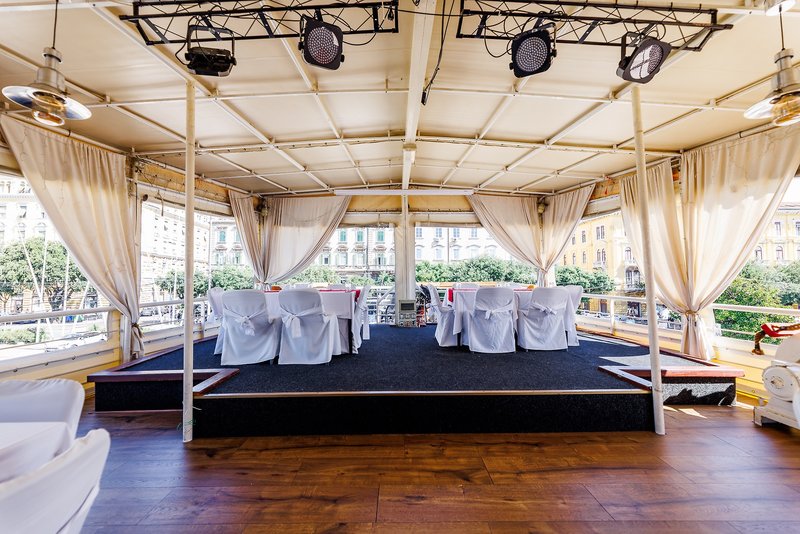 Botel Marina 21