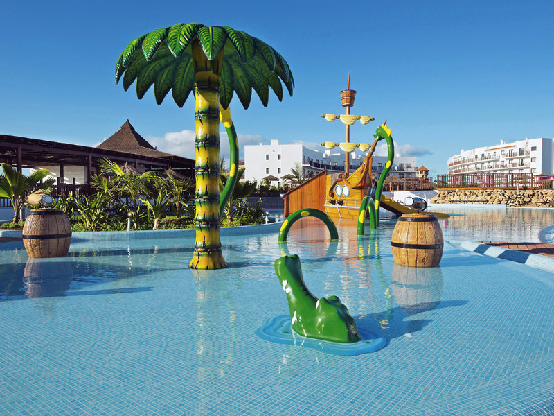 Melia Dunas Beach Resort & Spa 9