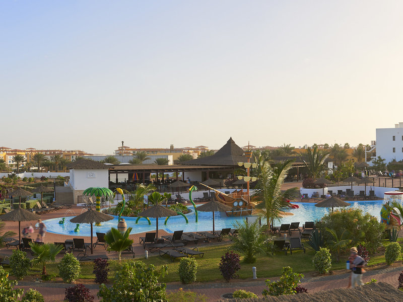 Melia Dunas Beach Resort & Spa 11