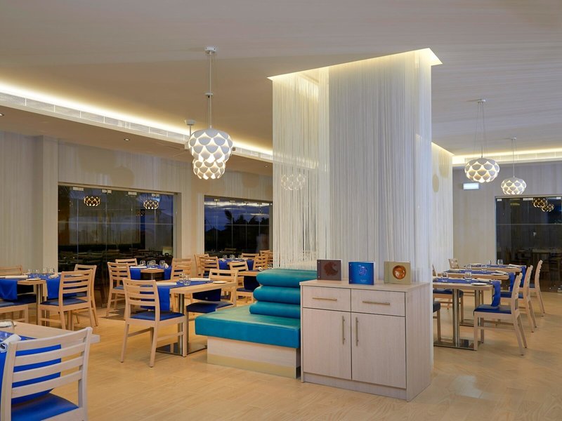 Melia Dunas Beach Resort & Spa 35