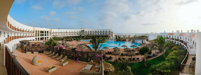 Meliá Dunas Beach Resort & Spa 56