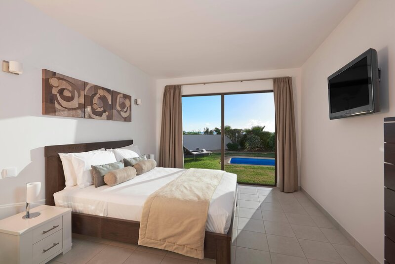 Meliá Dunas Beach Resort & Spa 97