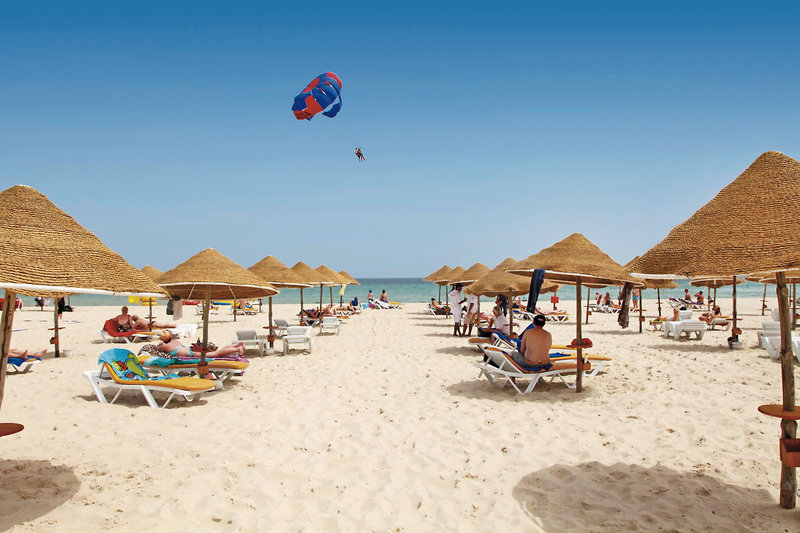 Hotel Club Tropicana & Spa  5