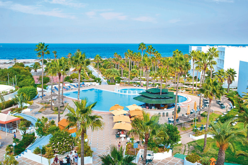 Hotel Club Tropicana & Spa  10