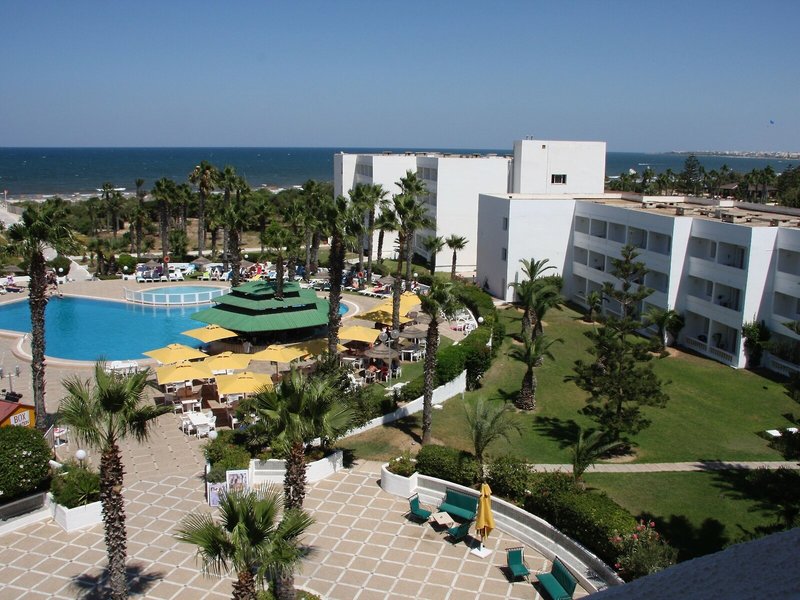 Hotel Club Tropicana & Spa  15