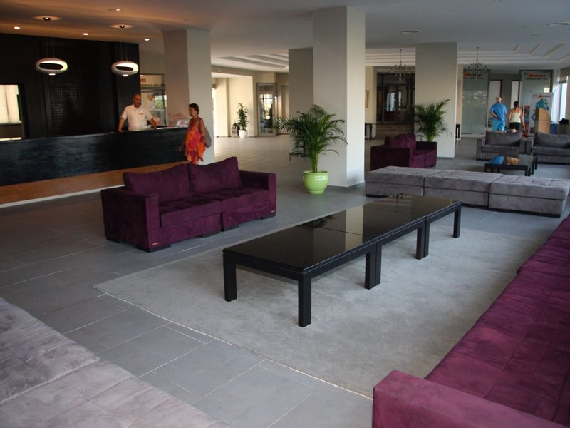 Hotel Club Tropicana & Spa  21