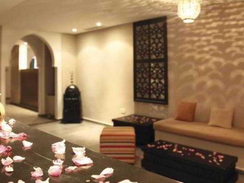 Hotel Club Tropicana & Spa  42