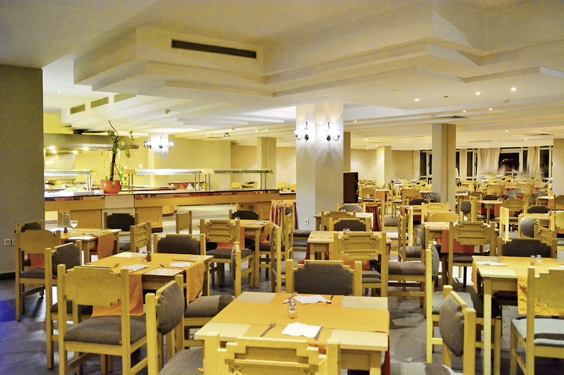 Hotel Club Tropicana & Spa 18