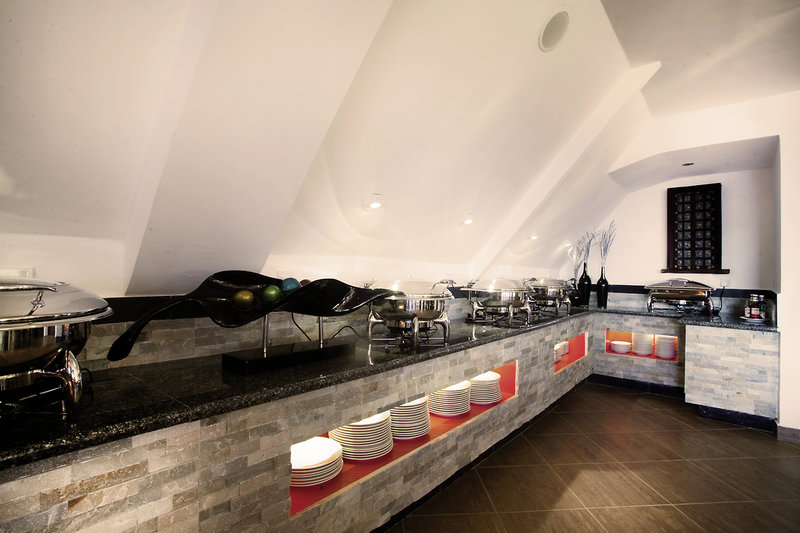 DoubleTree by Hilton Hotel Zanzibar - Stone Town 18