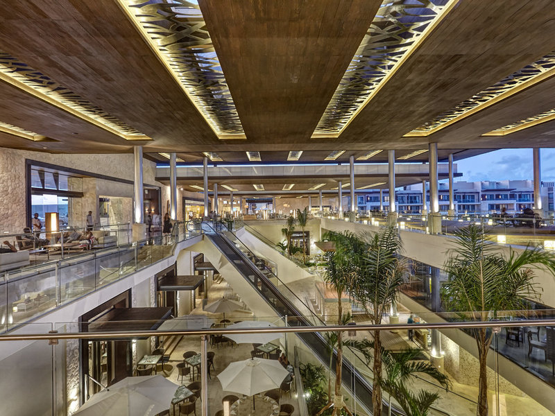 Royalton Riviera Cancun, An Autograph Collection All-Inclusive Resort & Casino 16