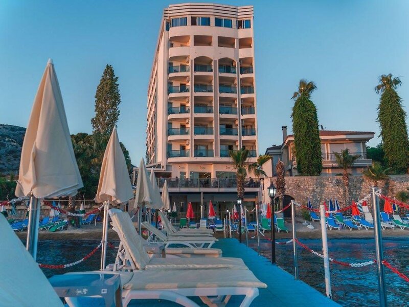 Scala Nuova Beach Hotel 2