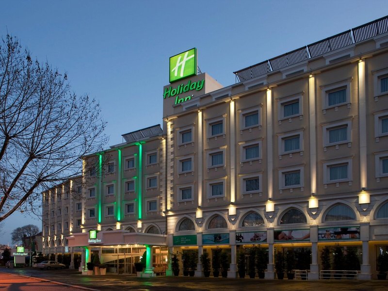 Holiday Inn Istanbul City 3