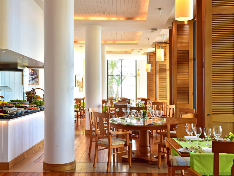 Pestana Grand Premium Ocean Resort 14