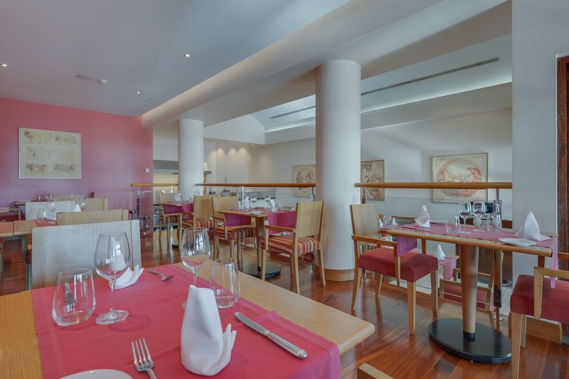 LTI Pestana Grand 14