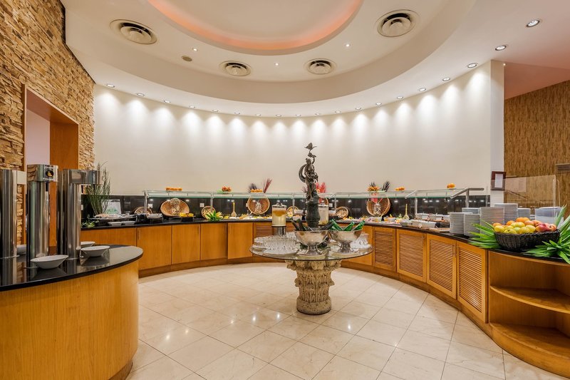 LTI Pestana Grand 30