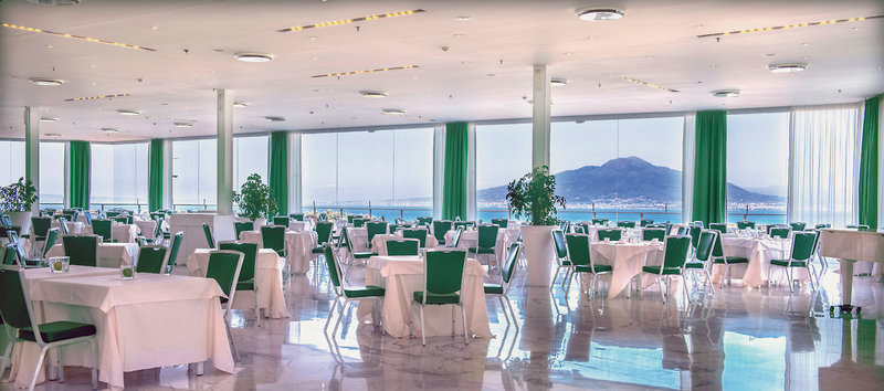 Hilton Sorrento Palace 13