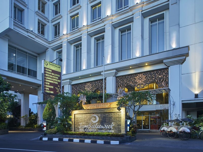 Jambuluwuk Malioboro Boutique Hotel 2