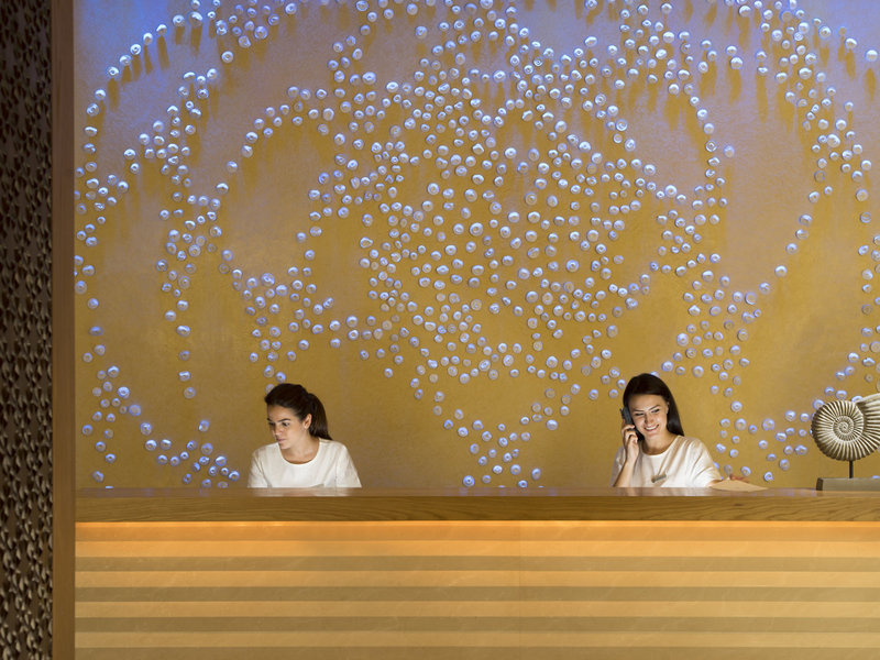 Four Seasons Resort Dubai at Jumeirah Beach 42