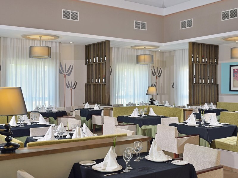 Meliá Jardines del Rey 28