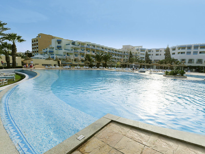 lti Bellevue Park 10 - Outdoor Pool