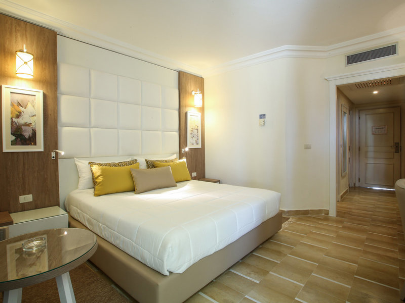 lti Bellevue Park 47 - Room Example