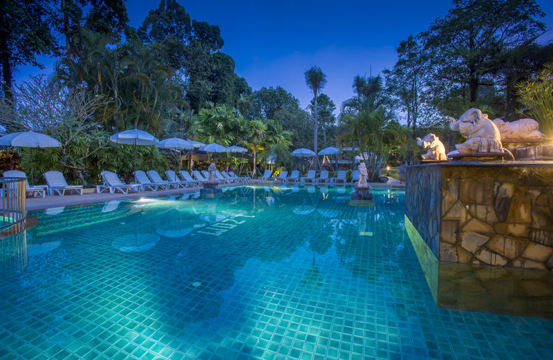 The Leaf on The Sands 2