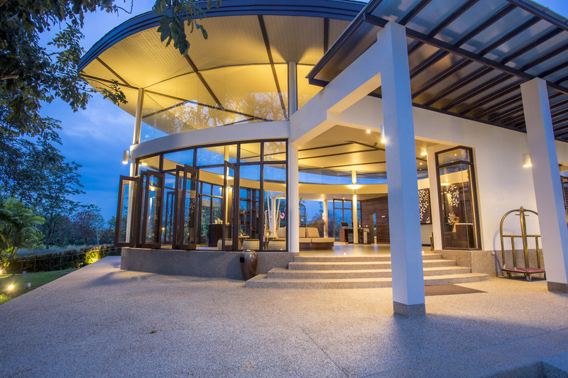 The Leaf on The Sands 3