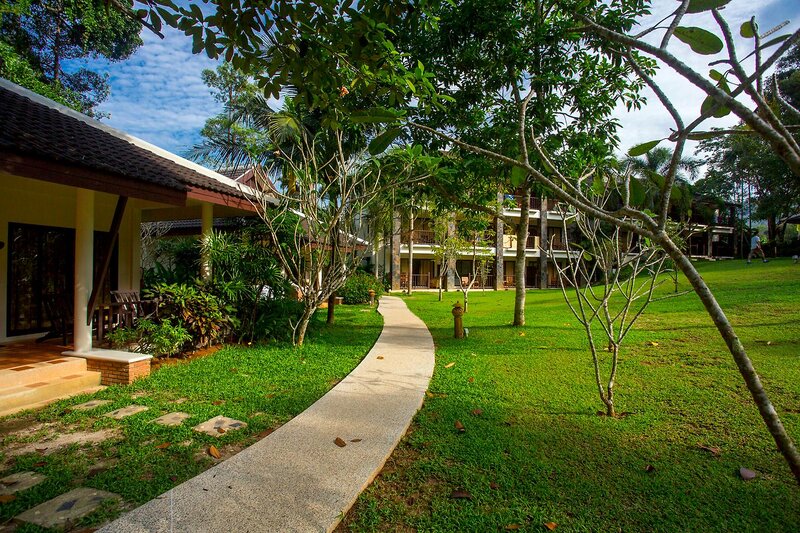 The Leaf on The Sands 33