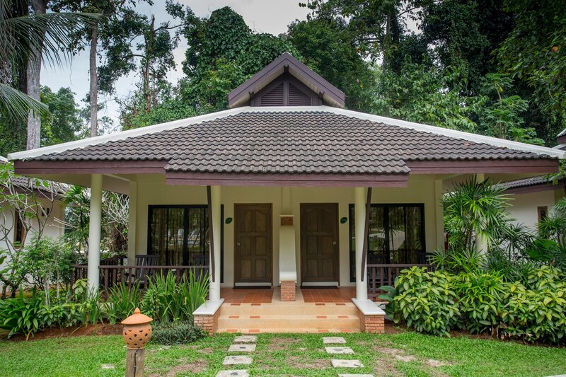 The Leaf on The Sands 38