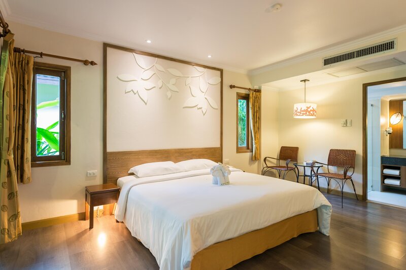 The Leaf on The Sands 49