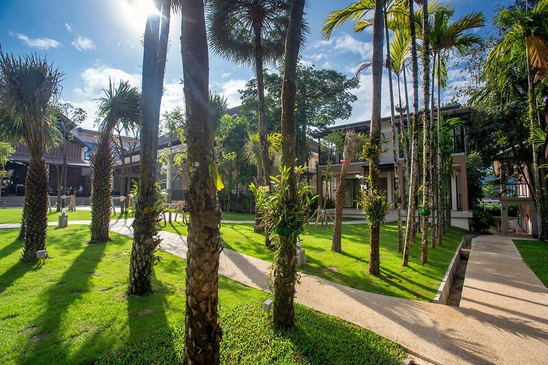 The Leaf on The Sands 51