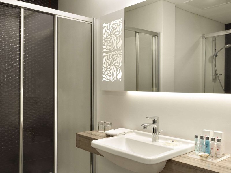 Ramada Hotel & Suites Kemalpasa 22