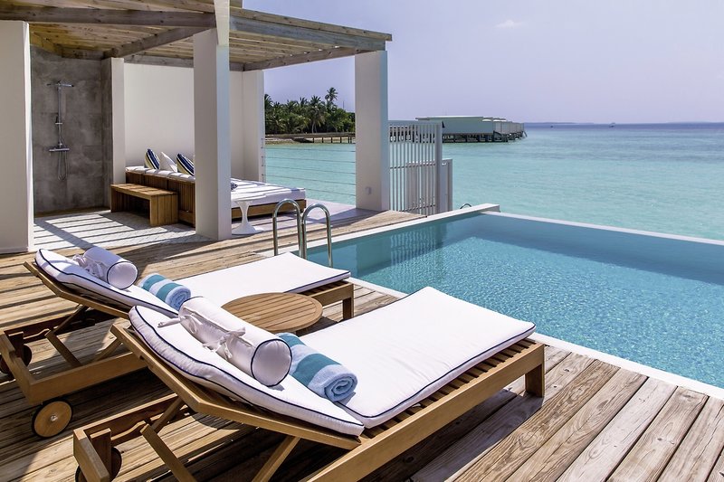 Amilla Fushi 9