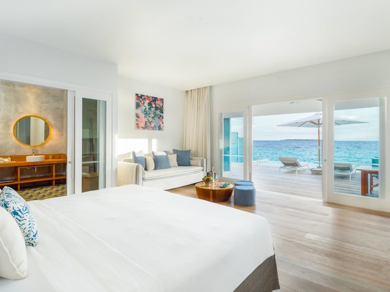 Amilla Fushi 33