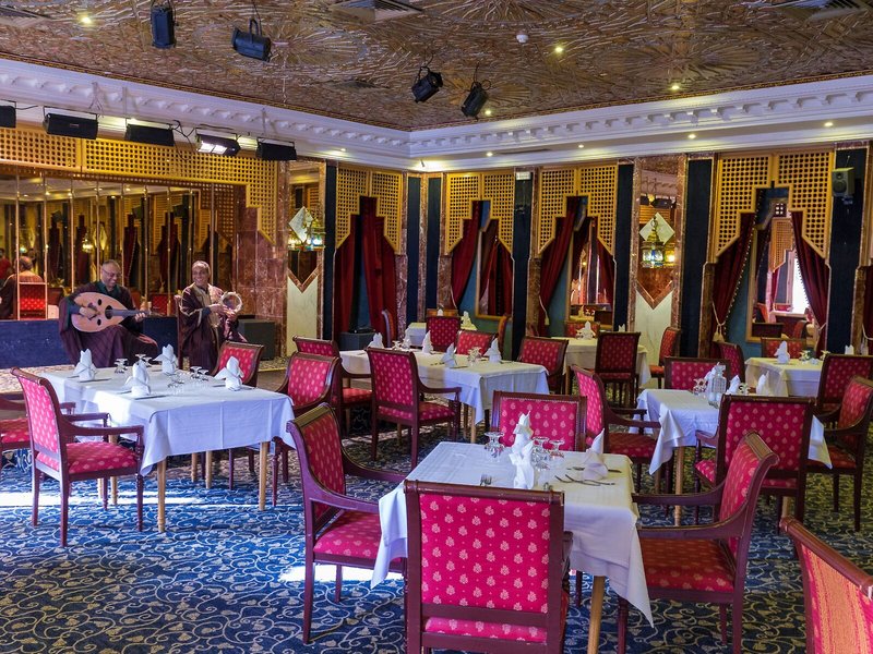 Riviera 19