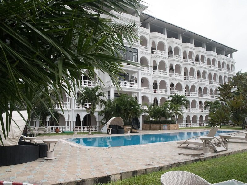 CityBlue Creekside Hotel & Suites 4